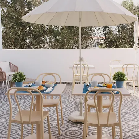 Pure Fonte Velha Bed & Breakfast