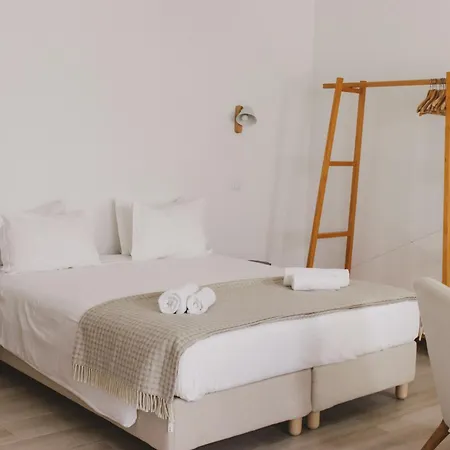 Pure Fonte Velha Bed and breakfast 4*