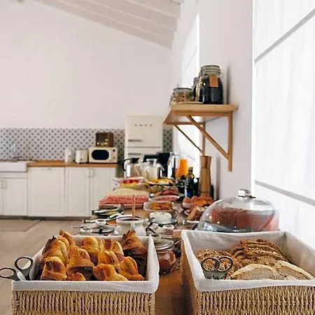 Pure Fonte Velha Bed and breakfast